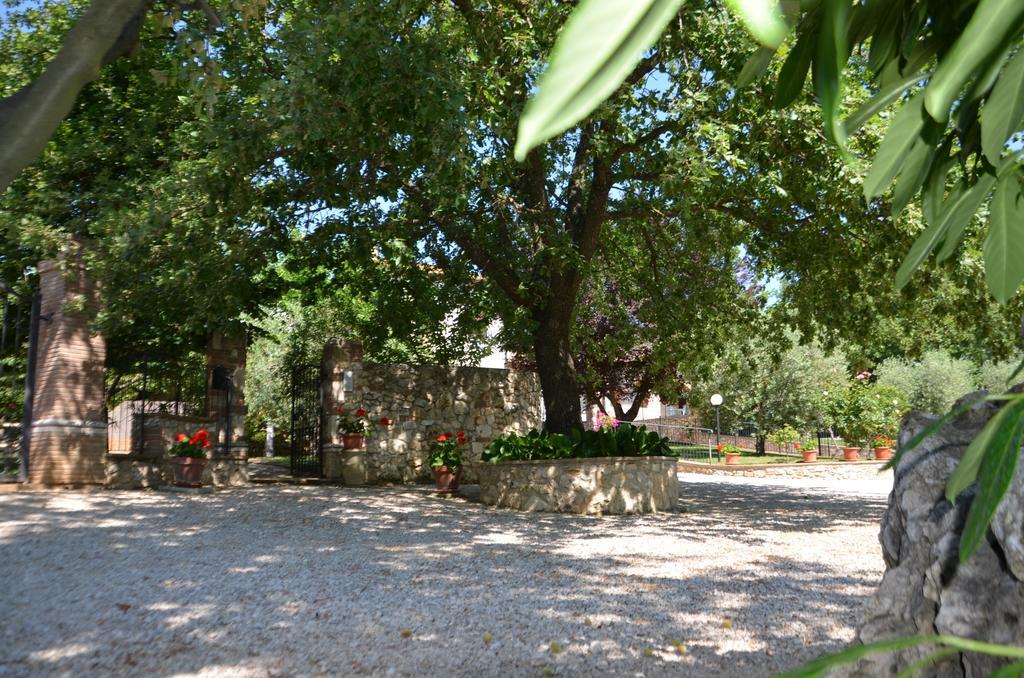Casale Santa Caterina Aparthotel Amelia Exterior photo